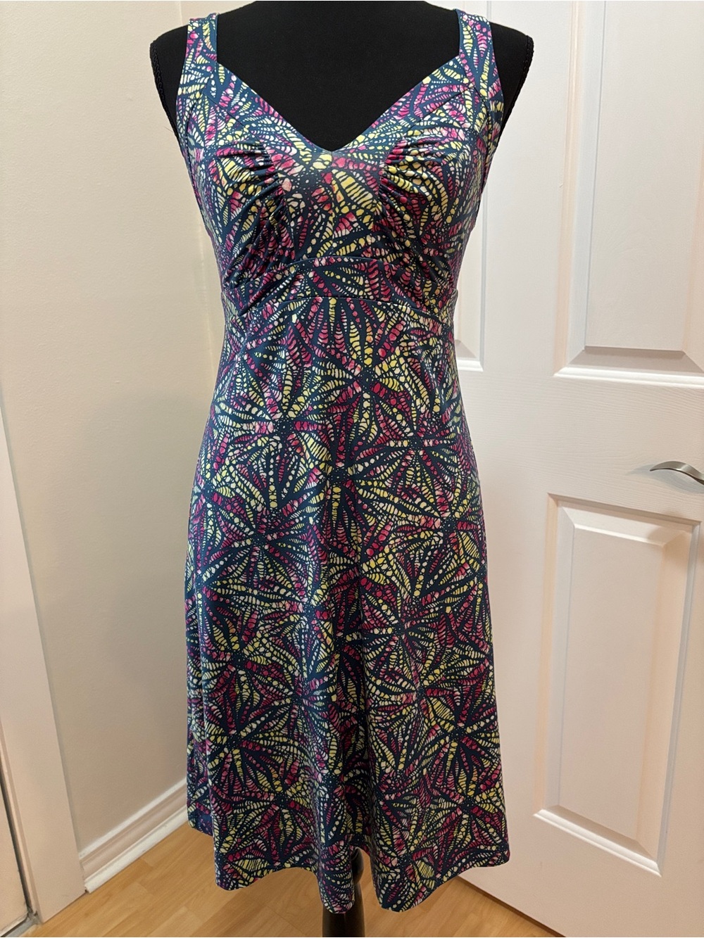 Patagonia Floral Sundress Stretchy Athletic Packable EUC